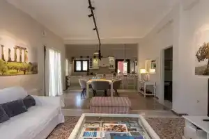 Angelinas Quarters - Mediterranean Villas, Kalamata