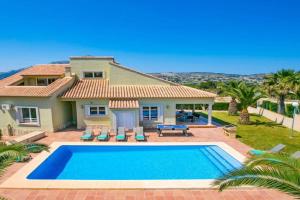 Villa Fresno by Villa Plus, Javea