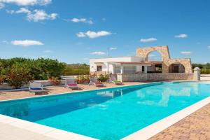 Villa Doriana by Villa Plus, Torre Santa Sabina