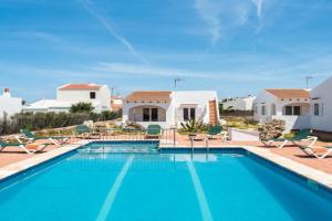 Rimar 6, 2 bedroom apartment, Cap d'Artrutx, Cala'n Bosch