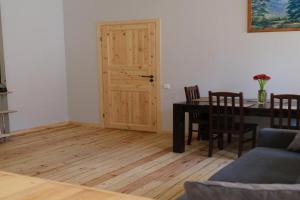 Historic apartment with Wooden floors in the Hearth of Old-town, Riga