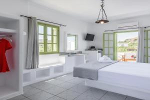 Pente Elies Hotel, Apollonia