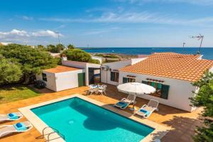 Villa Petunia by Villa Plus, Cala'n Bosch