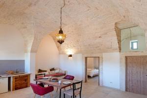 Lamia Mari'- Aia Piccola Guest house, Alberobello
