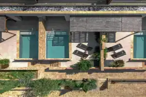 Pnoes Luxury Suites, Paliouri