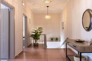 Strat's City Loft Apartments, Chania Town