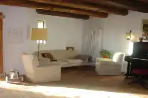 La Casa Altrui- Camere e Zona relax con Giardino, Coredo