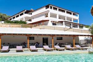 MANGO Skiathos Apart-hotel, Skiathos Town