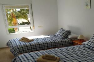 HABITACIONES EN frente DEL PUERTO Guest house, Almeria