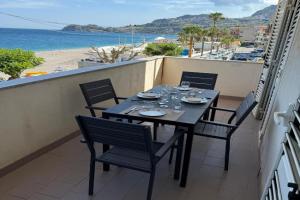 FAMILY HOUSE Taormina, Mazzeo