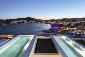 CUBIC Mykonos Seafront Design Suites, Ornos