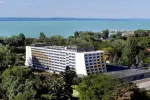 Lelle Hotel, Balatonlelle