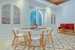 Central Family Apartment, Sliema