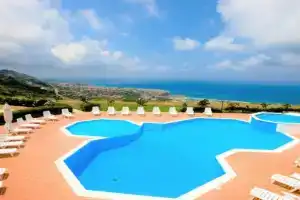 Casa Marzy- Charming Tropea Studio with Pool, Sea & Volcano Views, Parghelia