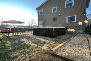 Cottage near Cedar Point and downtown, Sandusky