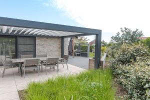 Holiday Home Klemskerkestraat with terrace by Interhome, Bredene
