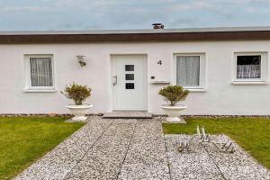 Holiday Home Siggi by Interhome, Norddeich