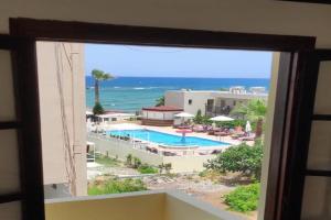 Dedalos n3 Sea View apartment-30 metres from the beach, Stalis