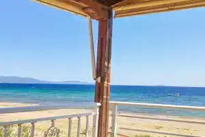 Maisonette Wave Guest house, Metamorfosi