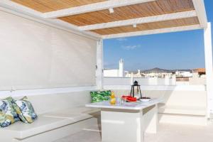 5 Star Residence 3Bdr, 2Bth, Roofdeck, Town Guest house, Naxos Chora