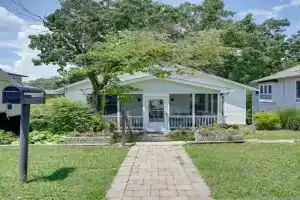 Carousel Cottage North Home!, Chattanooga