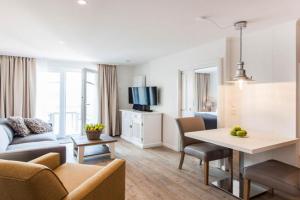 Weisse Villa Apartment 2 4 Estelles Beachhouse, Busum