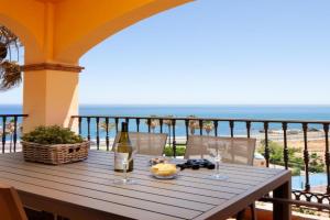 Mijas Costa Dolphin Views by ALFRESCO STAYS Apartments, Fuengirola