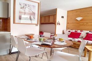 Appartement lumineux | Départ skis aux pieds | Terrasse | 4 pers. - FR-1-344-912 Apartments, Les Menuires