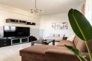 Coastal Family House With SeaView, Amoudara