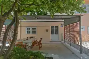 Apartmani Ana, Tivat