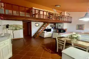 Amazing house 10 min by car from the beach, Olbia