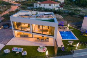 Luxury Villa Una Split, Podstrana