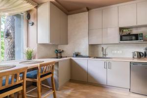 Dzintaru 48 studio, Jurmala