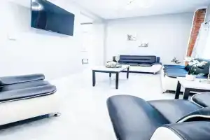Perfect 6BR Stay Near & Attractions Guest house, Niagara Falls