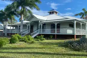 Townsville Home on River Park Drive, Villa, Townsville