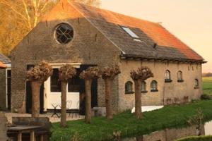 B&B De Beijersche Stee, Logies aan de Waterkant Guest house, Gouda