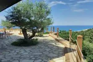 Rahoni Park & Apartments, Dhermi