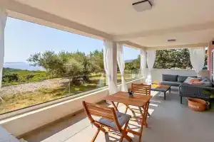Studio Vesna with a terrace and sea view, Labin
