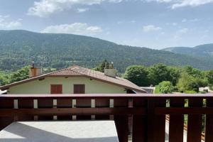 Appartamento con Terrazzo Panoramico vicino al Centro di Apartments, Folgaria