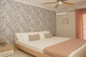 New 2 bedroom/ 2 bath ap.Nidri, Familia, Nydri