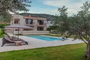 Villa Forte Mare, Kaluđerac