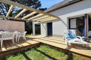 Maison cosy à - 3 pièces, Wifi, piscine chauffée, proche plage, commerces et parking inclus - FR-1-477-207 Villa, Carnac
