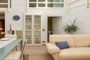 LA CORTE DEL CASTELLO Guest house, Iseo