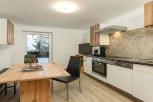 Toni`s Appartement by-Appartements Apartments, Schladming