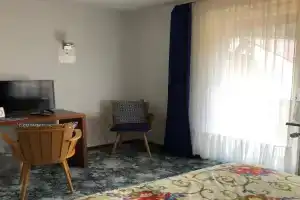 Ohana Bed and Breakfast Mini-hotel, Zorge