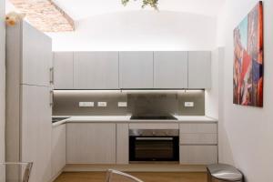 JOIVY Ideal Flat near Aquarium Apartments, Genoa