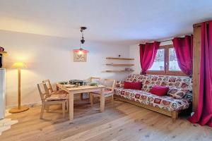 Appartement lumineux 2 pièces - Accès direct pistes, 5 pers, balcon - FR-1-344-1128 Apartments, Les Menuires