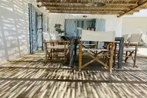 VILLA THEIA - SELENE , appartement de charme pour 4 à 6 personnes prés de la plage et du village de Koufonissi, Koufonisia