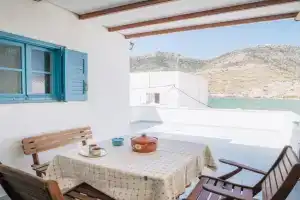 Potter's Apartment/40 meters from the beach, Kamarai