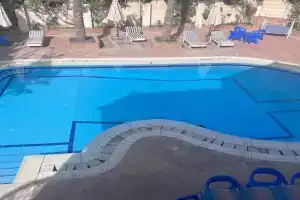 Cheerful villa with pool in (El agami), Alexandria
